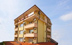 Viva Beach Hotel